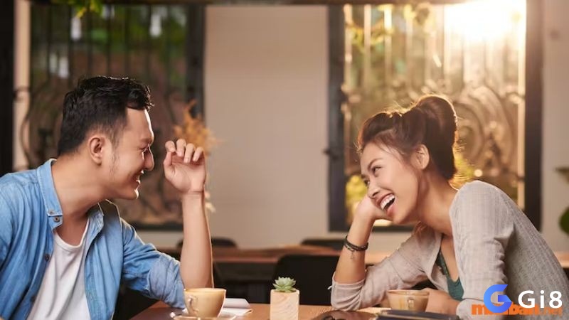 Mơ thấy người mình yêu thầm nói chuyện với mình báo hiệu tình cảm sẽ có chuyển biến